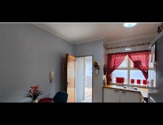 2 BEDROOM APARTMENT FOR SALE IN ALBERTON CENTRAL